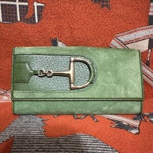 Gucci Green Leather Clutch with Silver Hardware